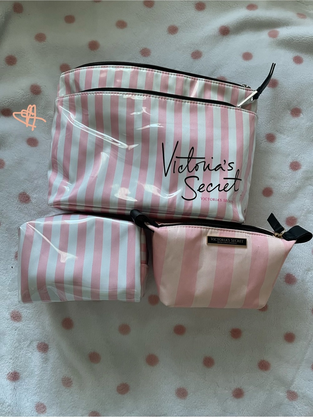 Victoria’s Secret makeup bag set💗🫶